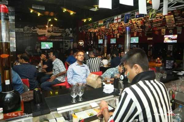 Underdoggs-Sports-Bars
